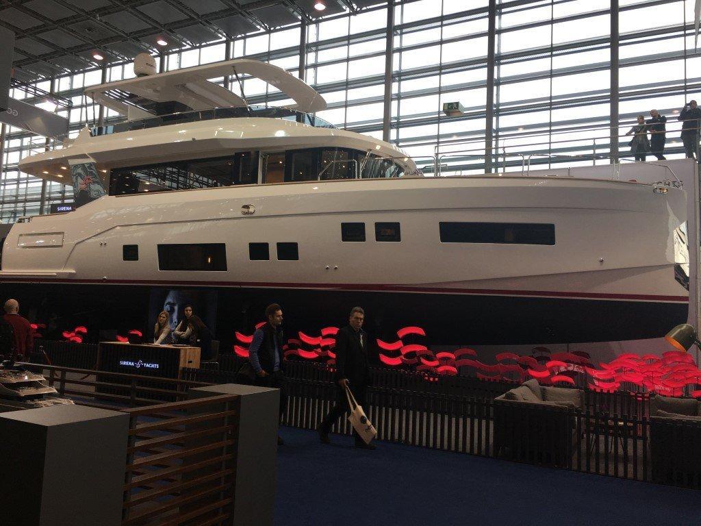 Sirena Marine-Sirena Yacht-Euphoria-Azuree-Düsseldorf-2017-Boat Show Fuarı- (1)
