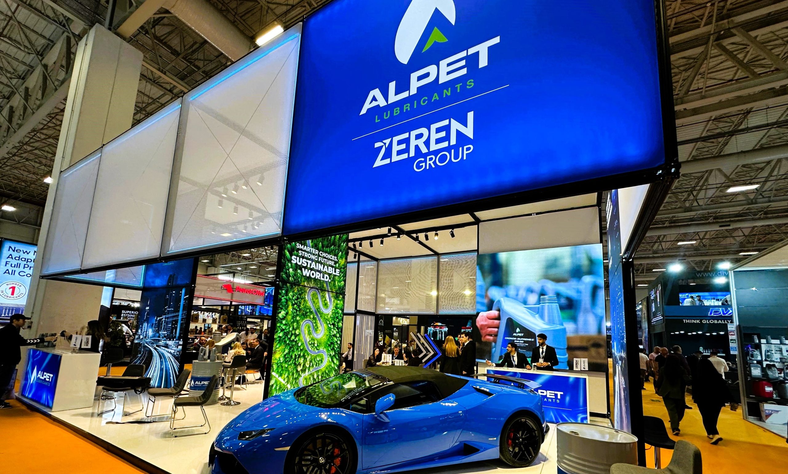 Markanızı Zirveye Taşıyan Fuar Standı Çözümleri 3 Alpet Autinehanica Plusstand 2024 1 2 scaled